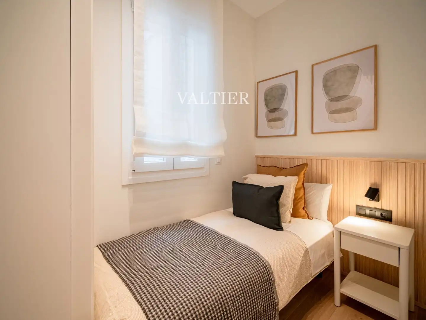 Schlafzimmer von Wohnung zur Miete in Madrid mit Klimaanlage, Heizung und Möbliert