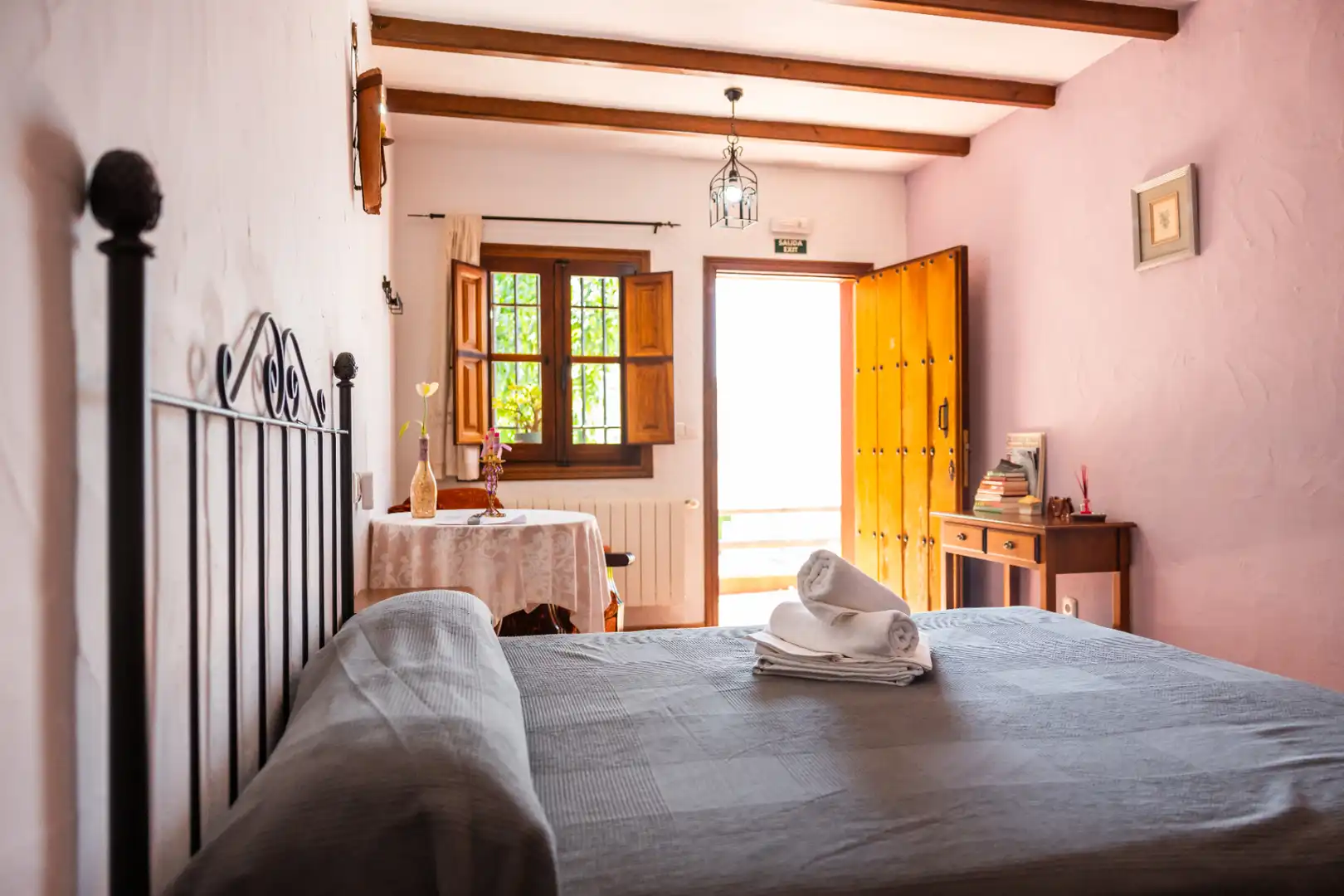 Habitación de Finca rústica en venta en Montejaque con Aire acondicionado, Jardín privado y Terraza