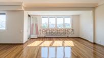 Living room of Flat to rent in  Madrid Capital  with Air Conditioner and Terrace