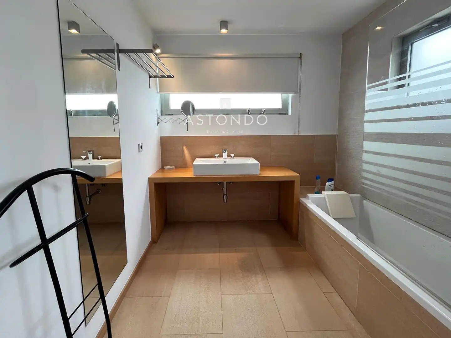 Chalet con terraza en venta en Ajo, imagen 17