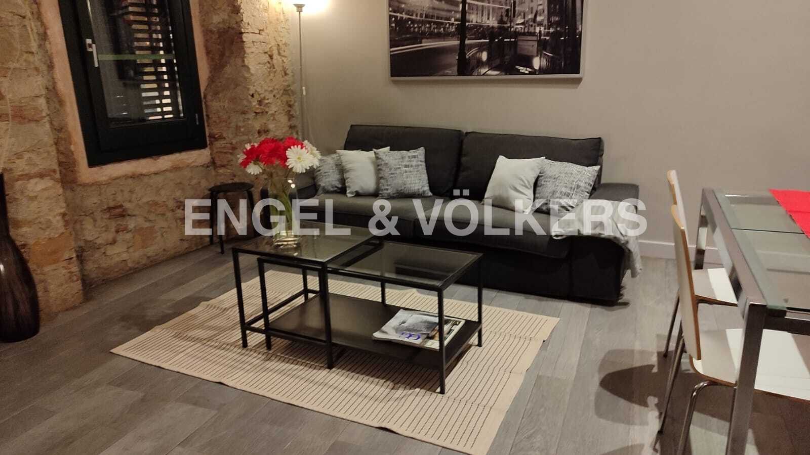 Sala d'estar de Apartament de lloguer en  Barcelona Capital amb Aire condicionat, Calefacció i Parquet
