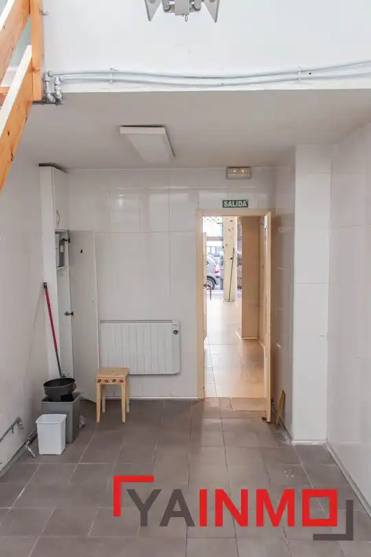 Local comercial de lloguer a Coronación, imagen 13
