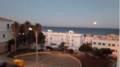 CASA ADOSADA CON VISTAS AL MAR, imatge 4