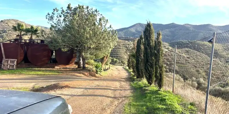 Außenansicht von Country house zum Verkauf in Sedella mit Privatgarten, Terrasse und Abstellraum