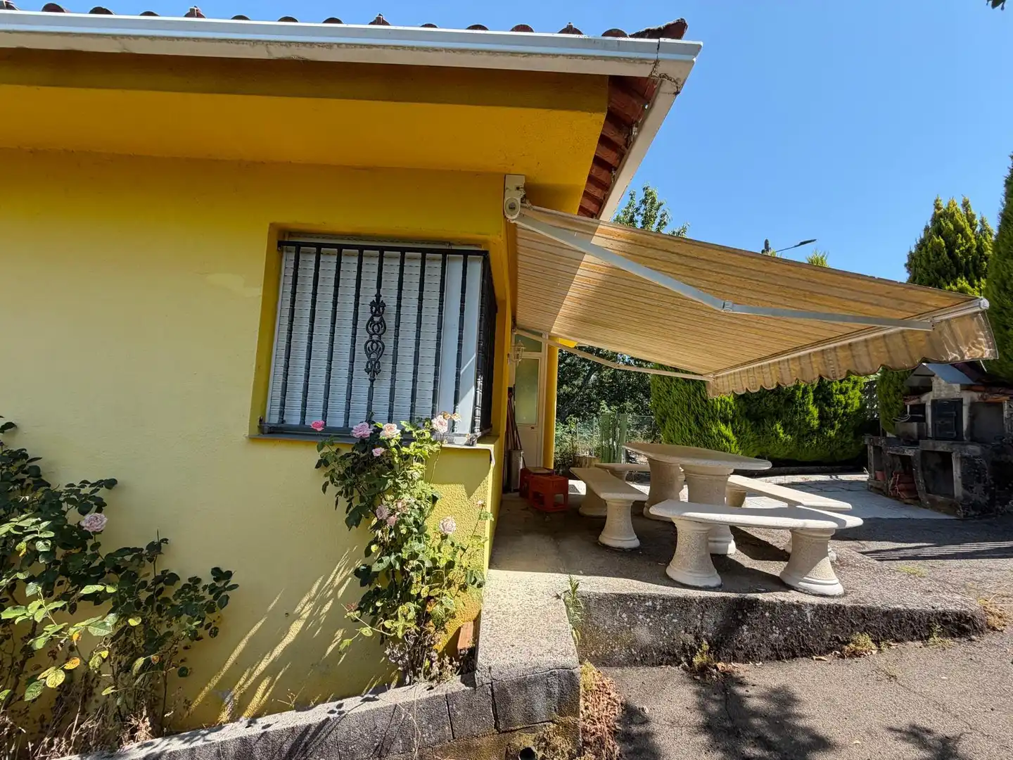 Terrassa de Casa o xalet en venda en A Cañiza   amb Calefacció, Jardí privat i Terrassa