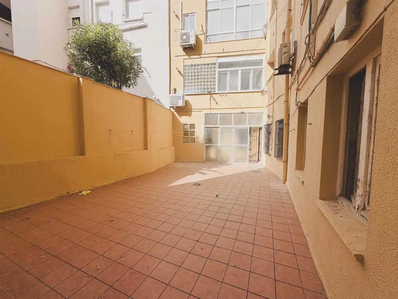 Vista exterior de Piso en venta en Cádiz