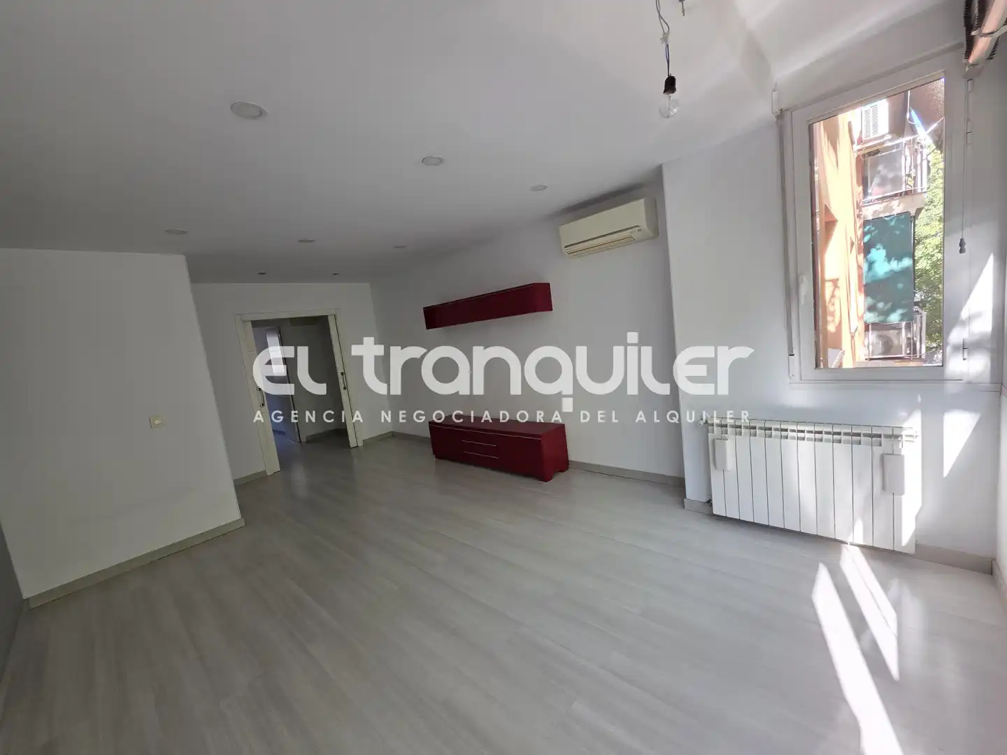 Flat for rent in Madrid  with Air Conditioner, Furnished and Washing machine
