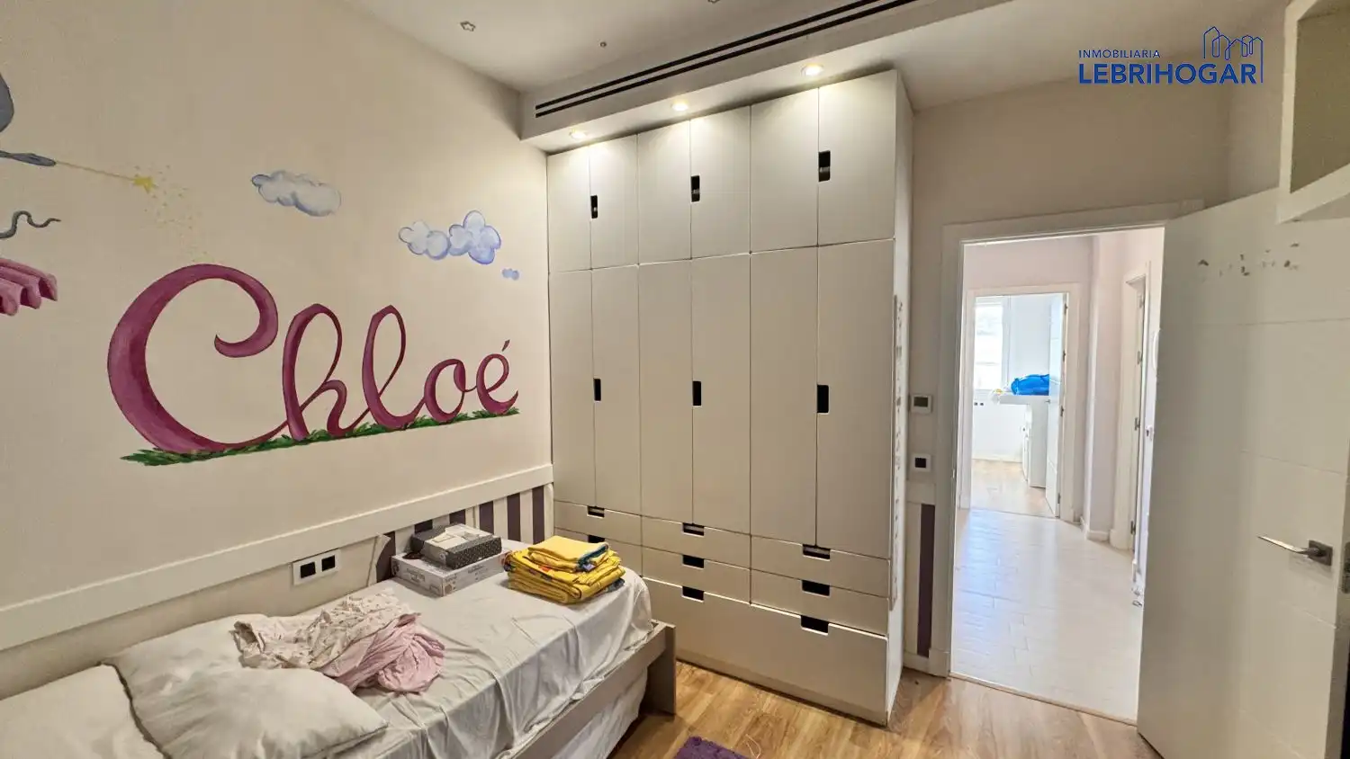 Habitación de Casa adosada en venta en Lebrija con Aire acondicionado, Calefacción y Terraza