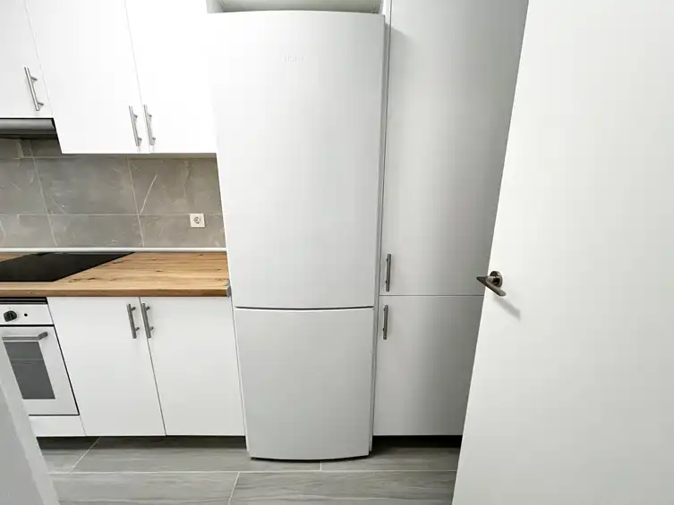 Cocina de Piso de alquiler en Parla con Aire acondicionado, Calefacción y Amueblado