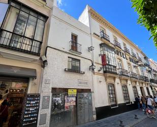 Vista exterior de Local de lloguer en  Sevilla Capital