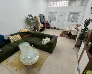 Living room of Flat for sale in  Sevilla Capital  with Air Conditioner and Terrace