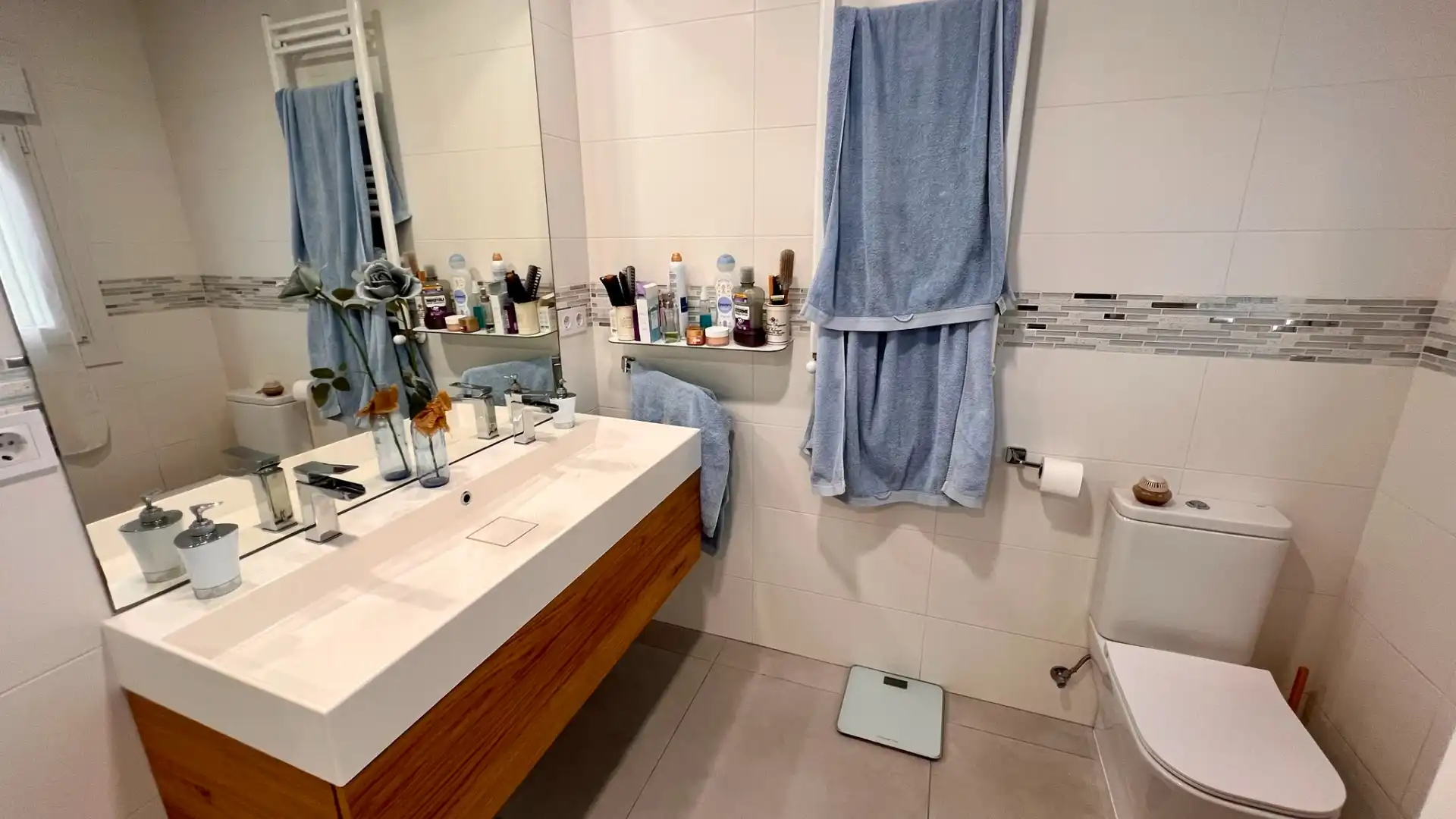 Badezimmer von Wohnung zum Verkauf in Badajoz mit Klimaanlage, Heizung und Balkon