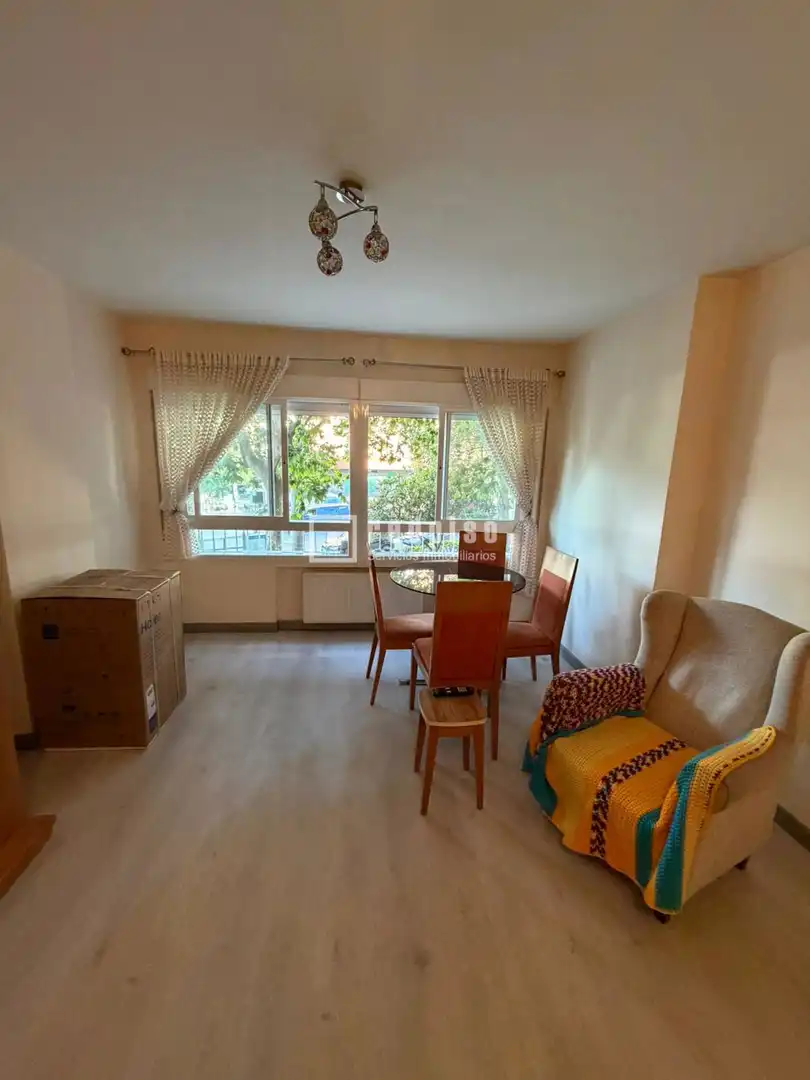 Piso en venta en de Valdebernardo, Pavones