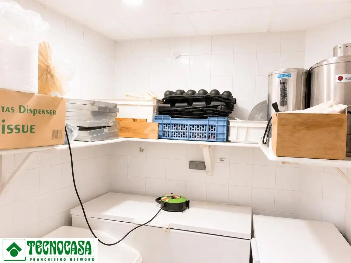 Cocina de Local de alquiler en Manises con Aire acondicionado y Amueblado