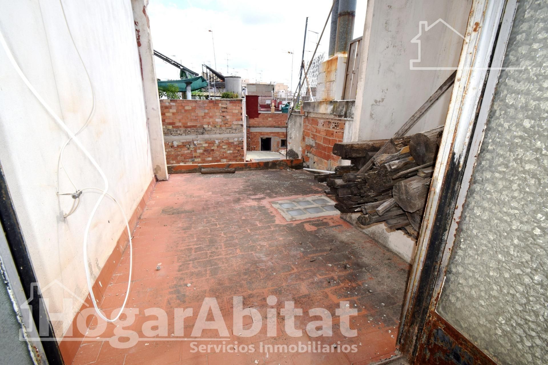 Piso en venta en Algemesí con Terraza y Balcón