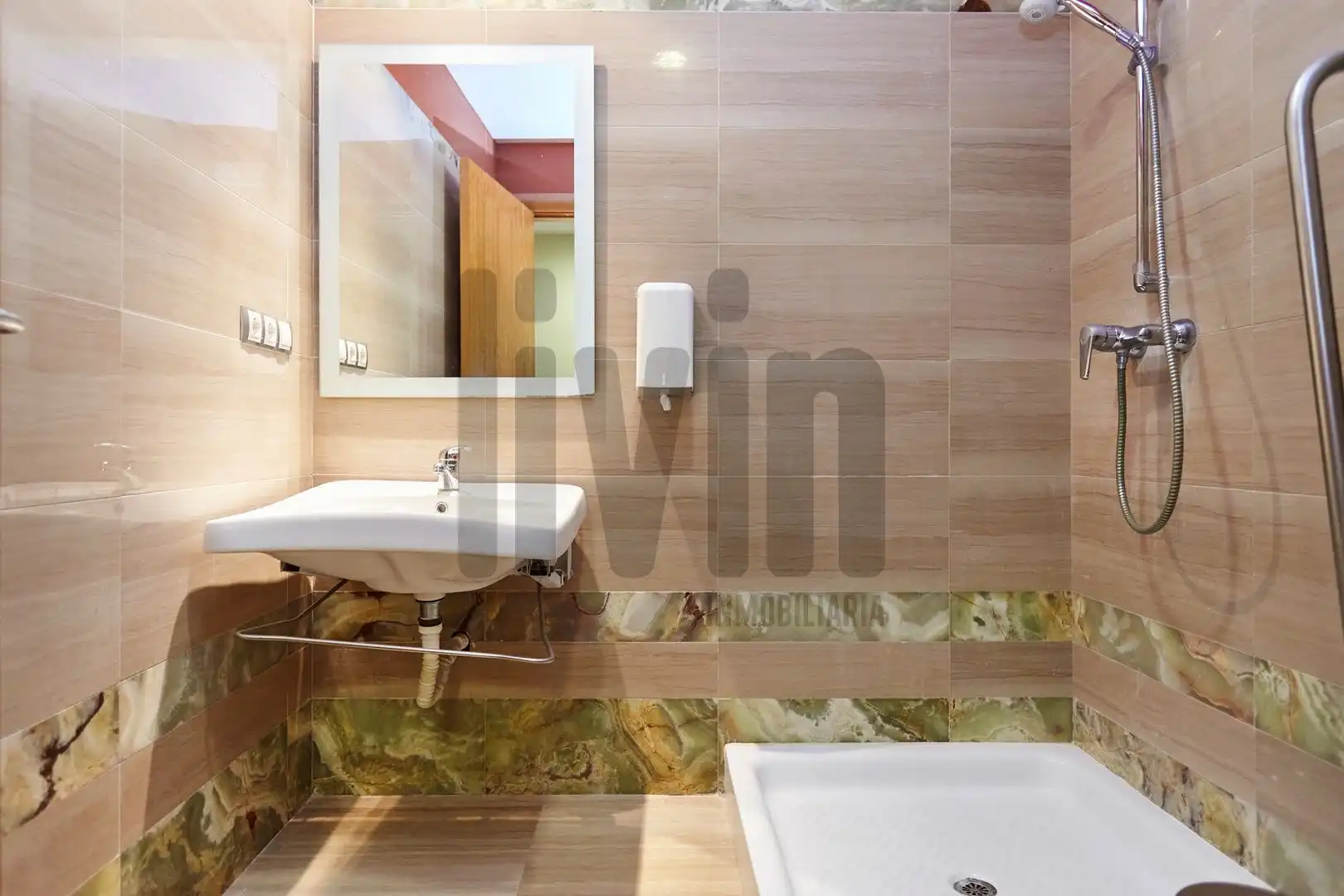 Baño de Casa o chalet en venta en Jaén con Aire acondicionado, Calefacción y Terraza