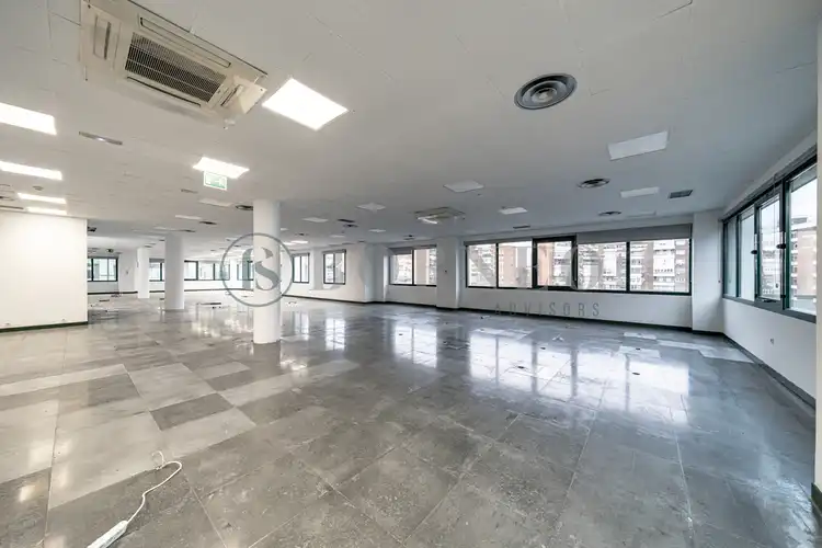 Office for rent in Virgen del Cortijo - Manoteras