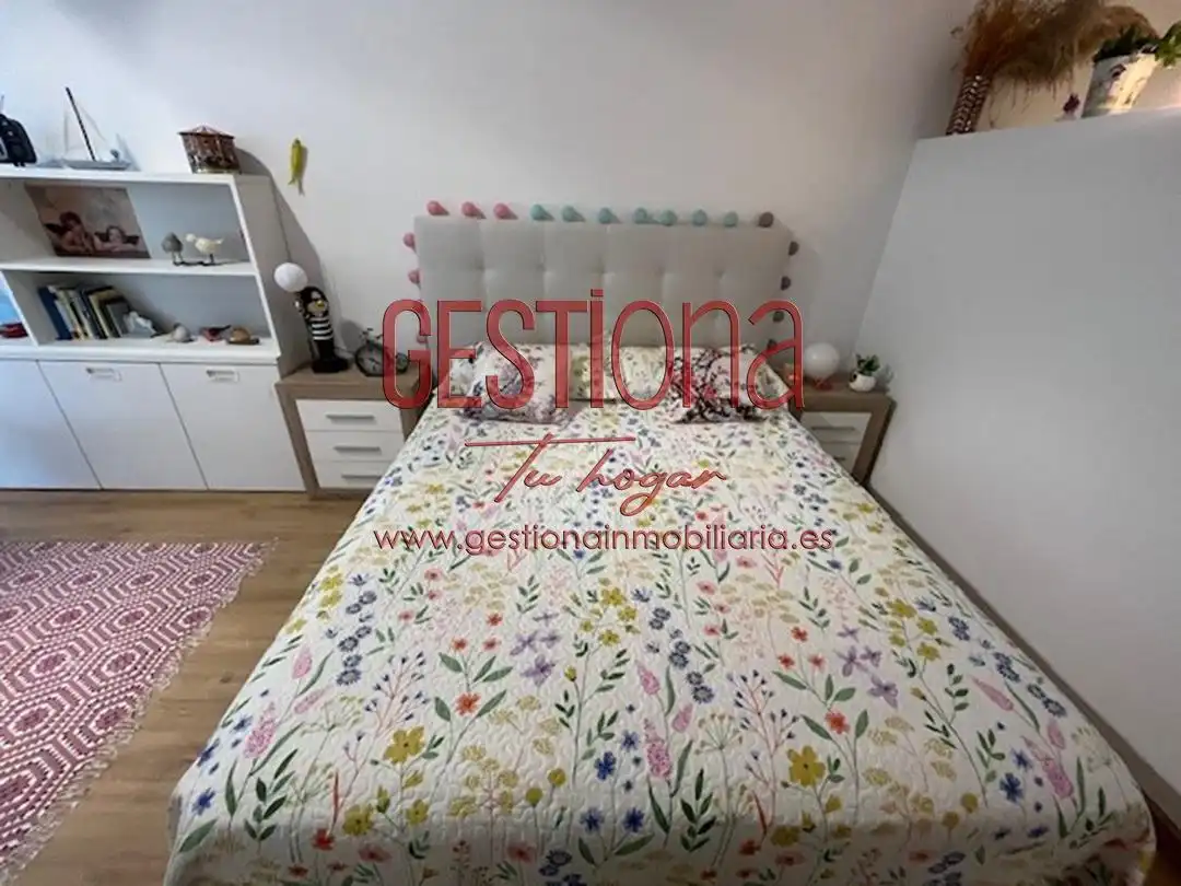 Habitación de Planta baja en venta en Noja con Calefacción, Terraza y Trastero