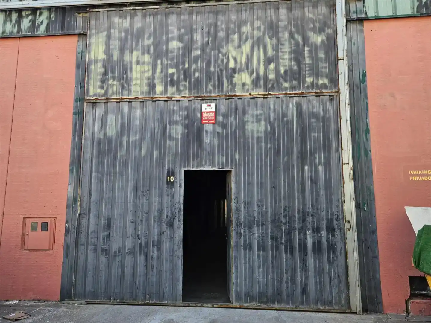 Exterior view of Industrial buildings for rent in Mijas