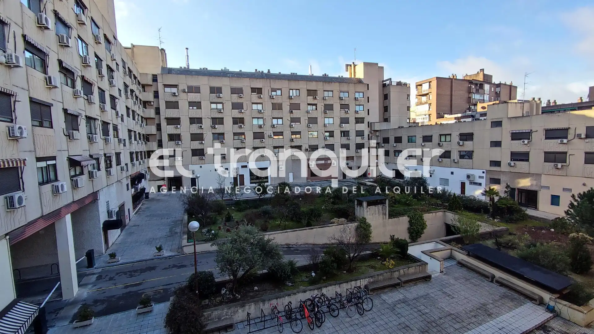 Estudi de lloguer a Calle Conde de Serrallo, Almenara -Ventilla
