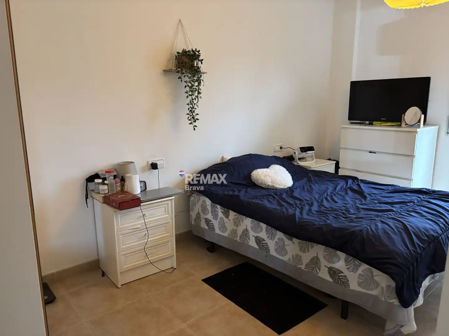 Habitación de Piso en venta en Girona con Aire acondicionado y Balcón