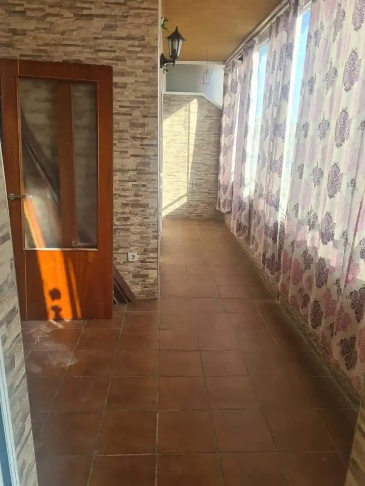 Piso en venta en Melilla con Terraza y Piscina comunitaria