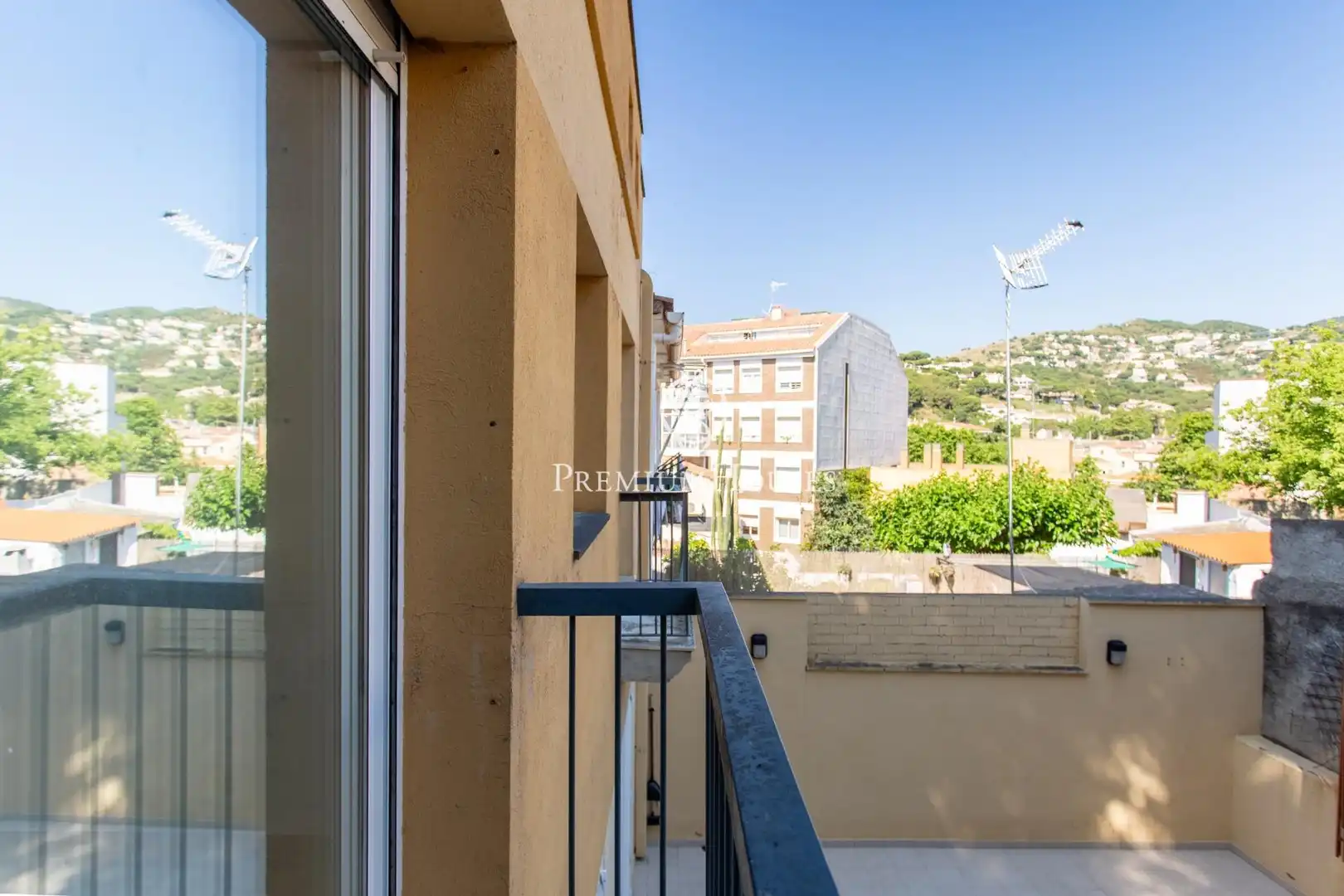 Terrasse von Maisonette zum Verkauf in Alella mit Heizung, Balkon und Alarm