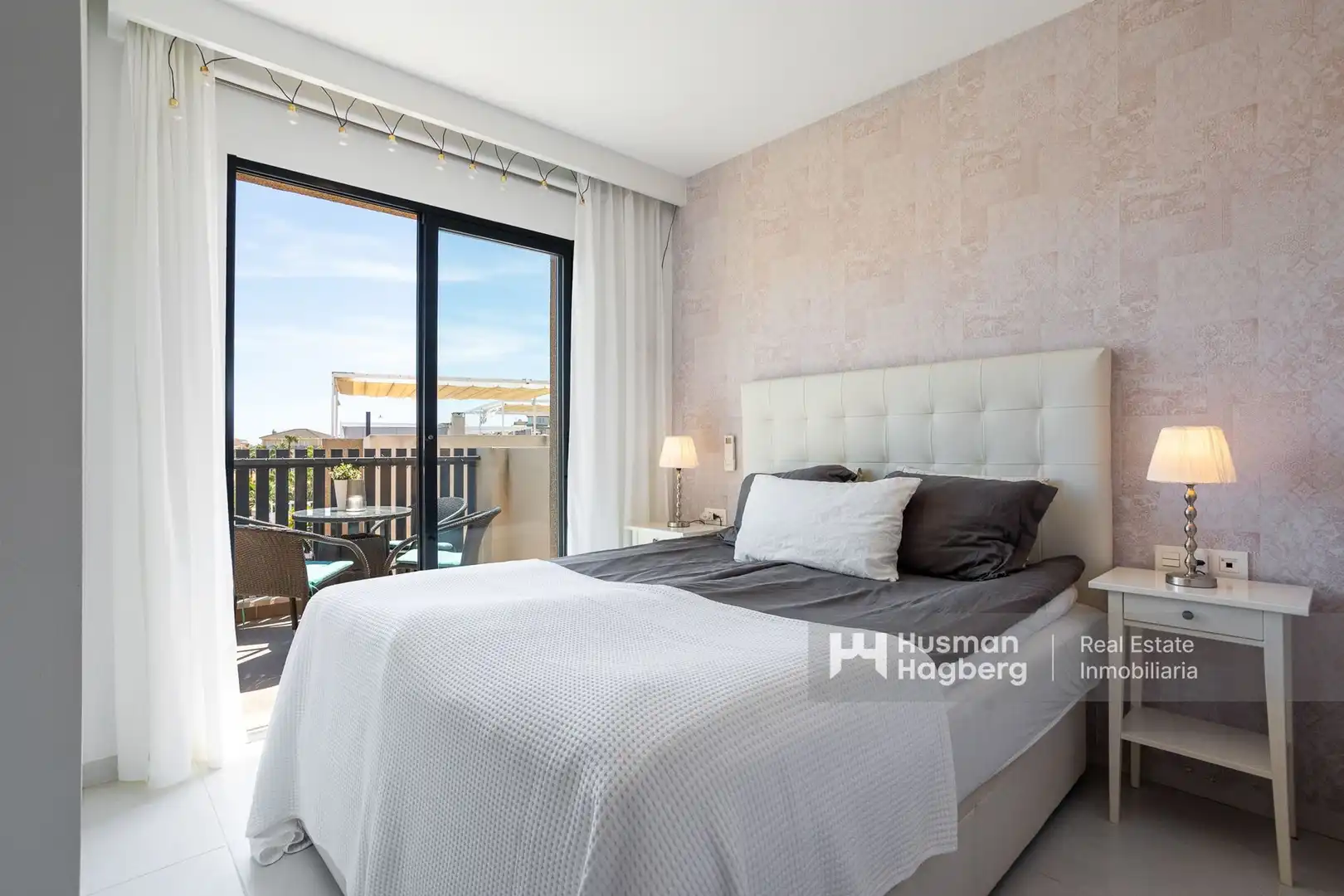 Dormitori de Apartament en venda en Orihuela amb Balcó