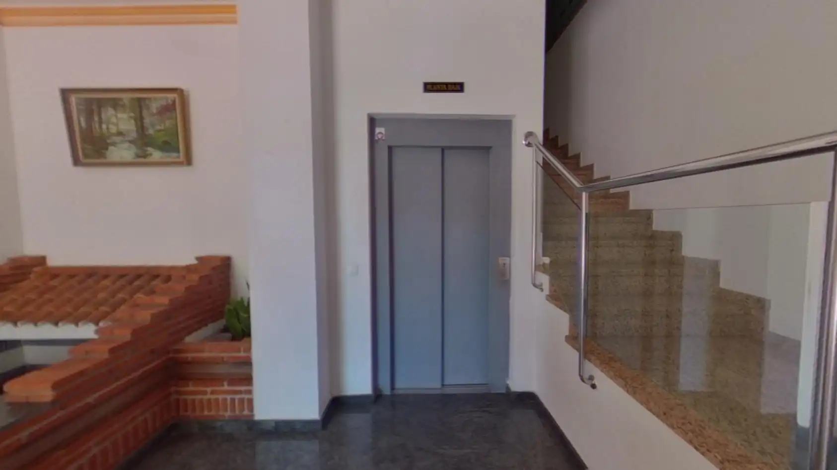 Piso en venta en Av Antonio Machado, Puerto Marina