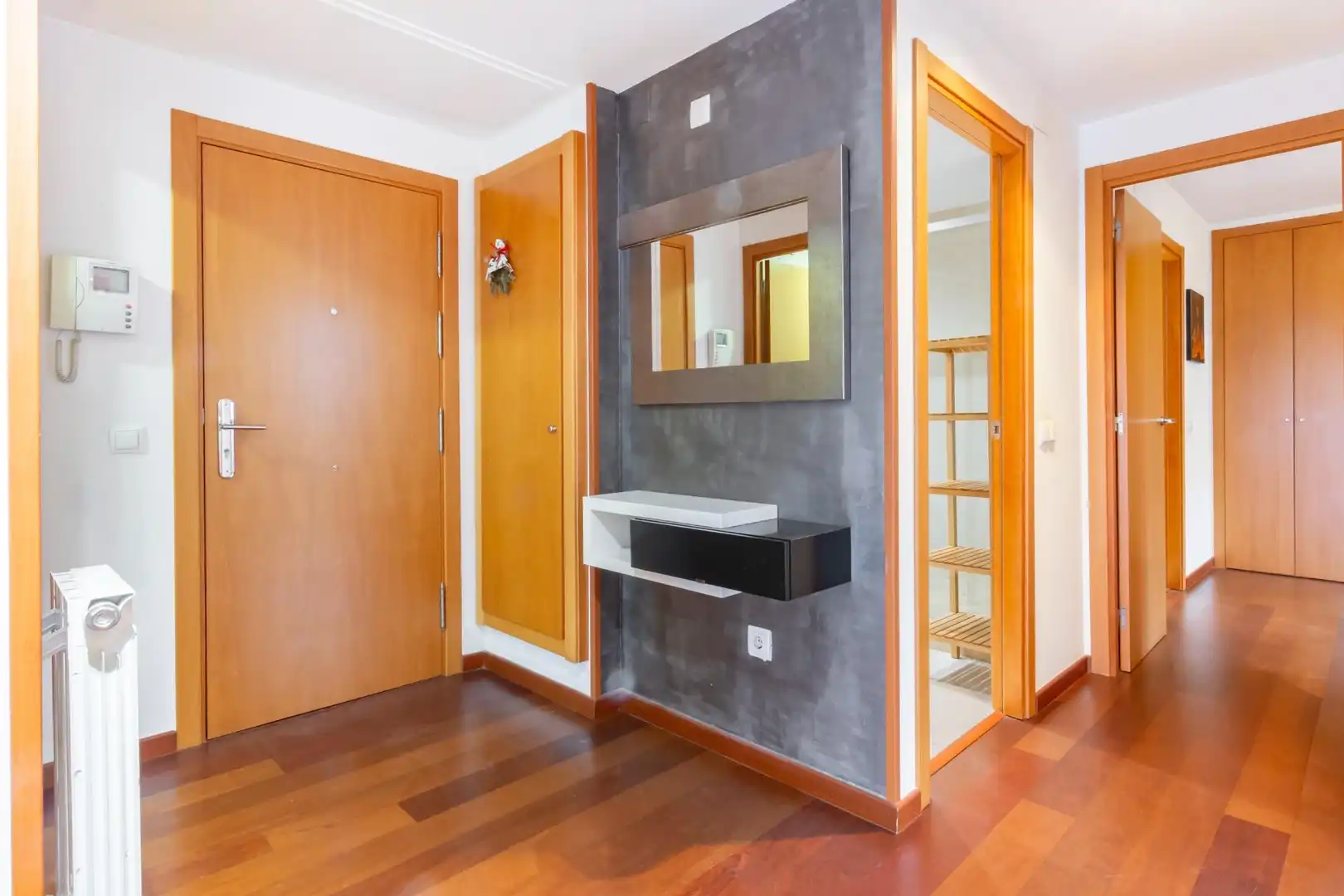 Flat for rent in Sant Cugat del Vallès  with Private garden, Parquet flooring and Terrace