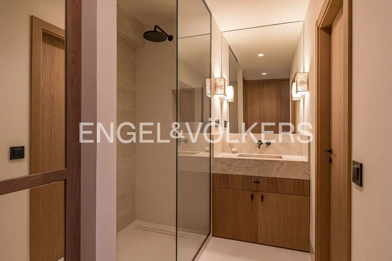 Baño de Piso en venta en Madrid con Aire acondicionado, Calefacción y Terraza