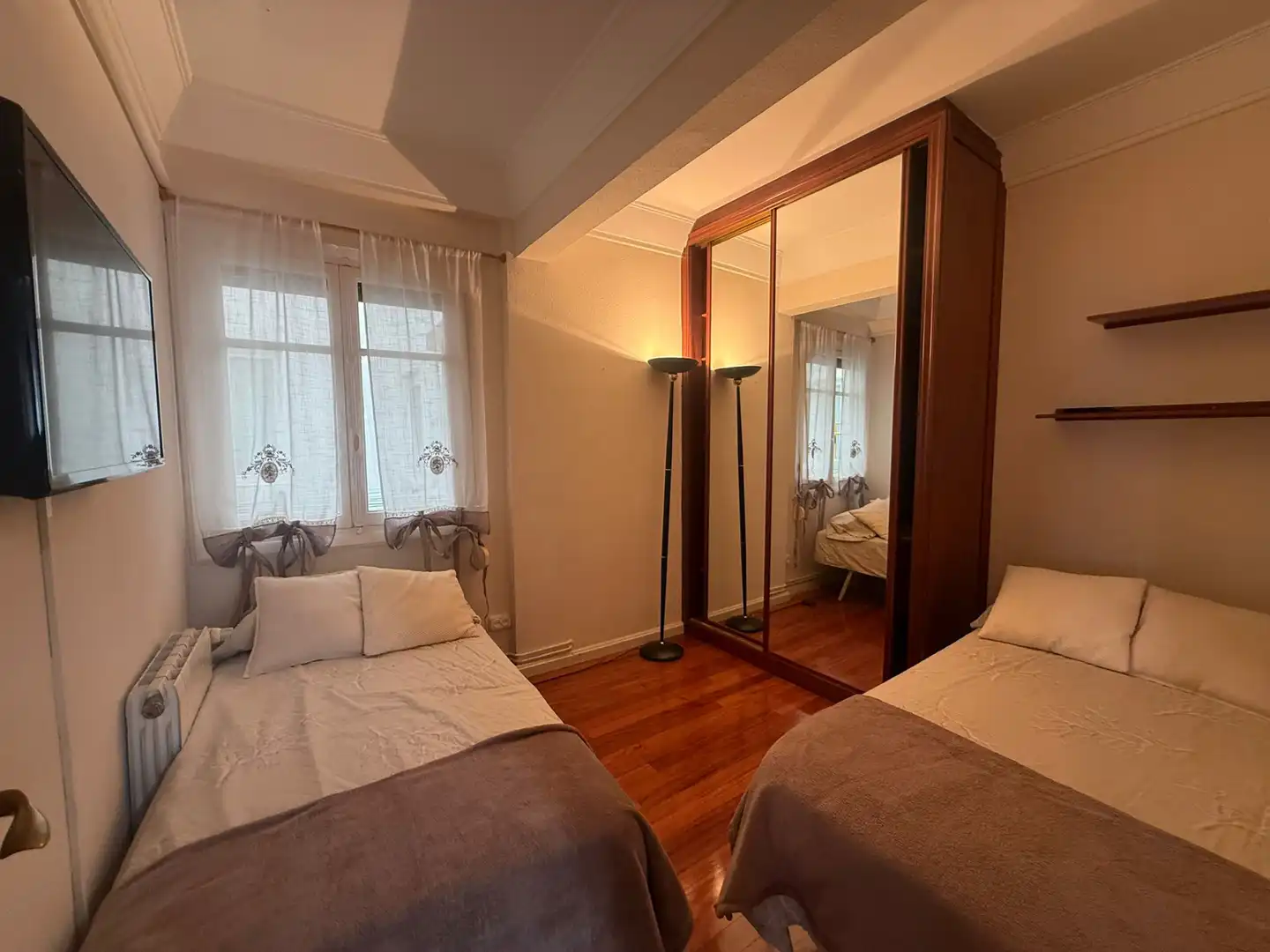 Bedroom of Flat for sale in Donostia - San Sebastián   with Terrace and Furnished