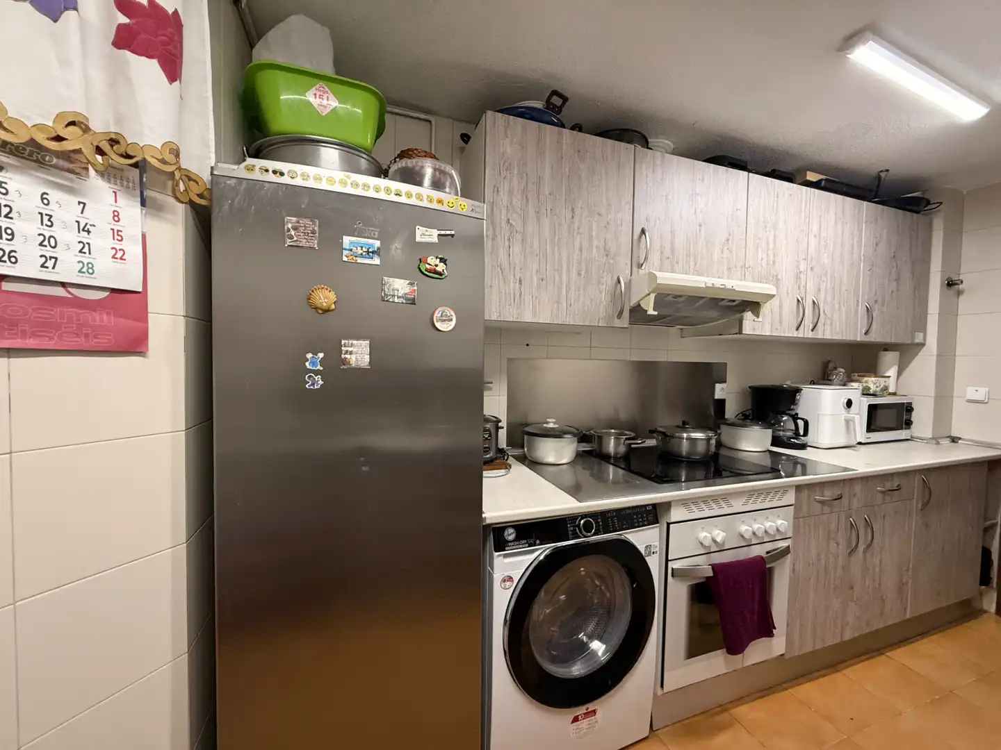 Kitchen of Flat for sale in Madrid  with Heating, Parquet flooring and Terrace