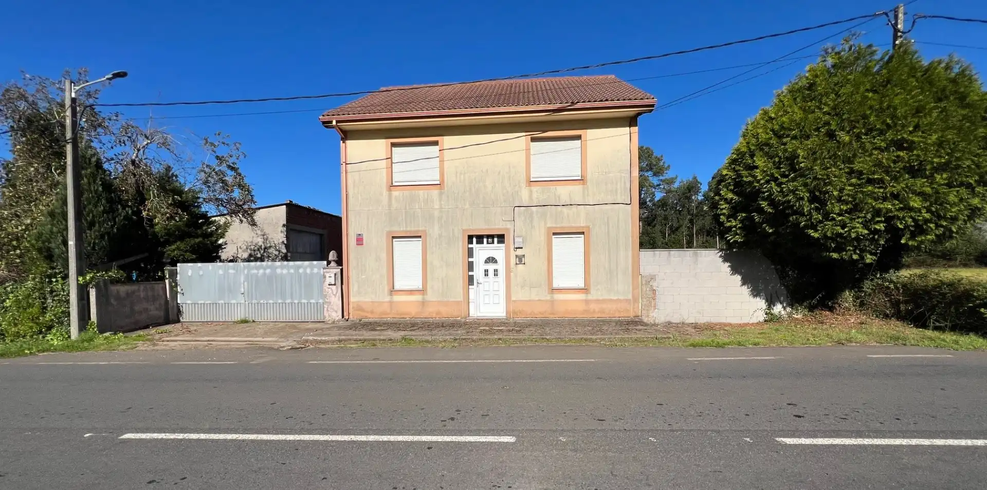 Casa amb jardí en venda a Cerqueiras Abaixo