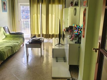 Appartamento con balcone in vendita a Carrer de Pep Ventura 19