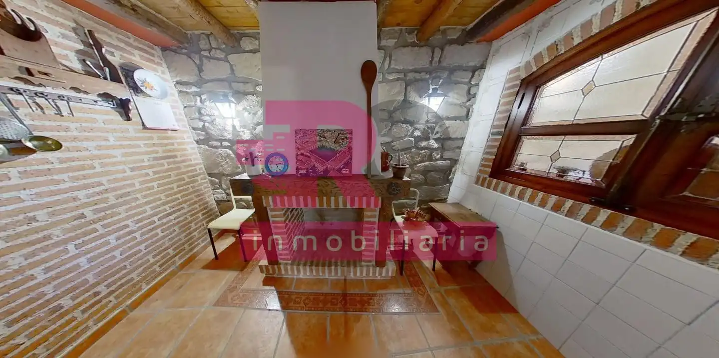 Kitchen of Houses for sale in Cabrerizos