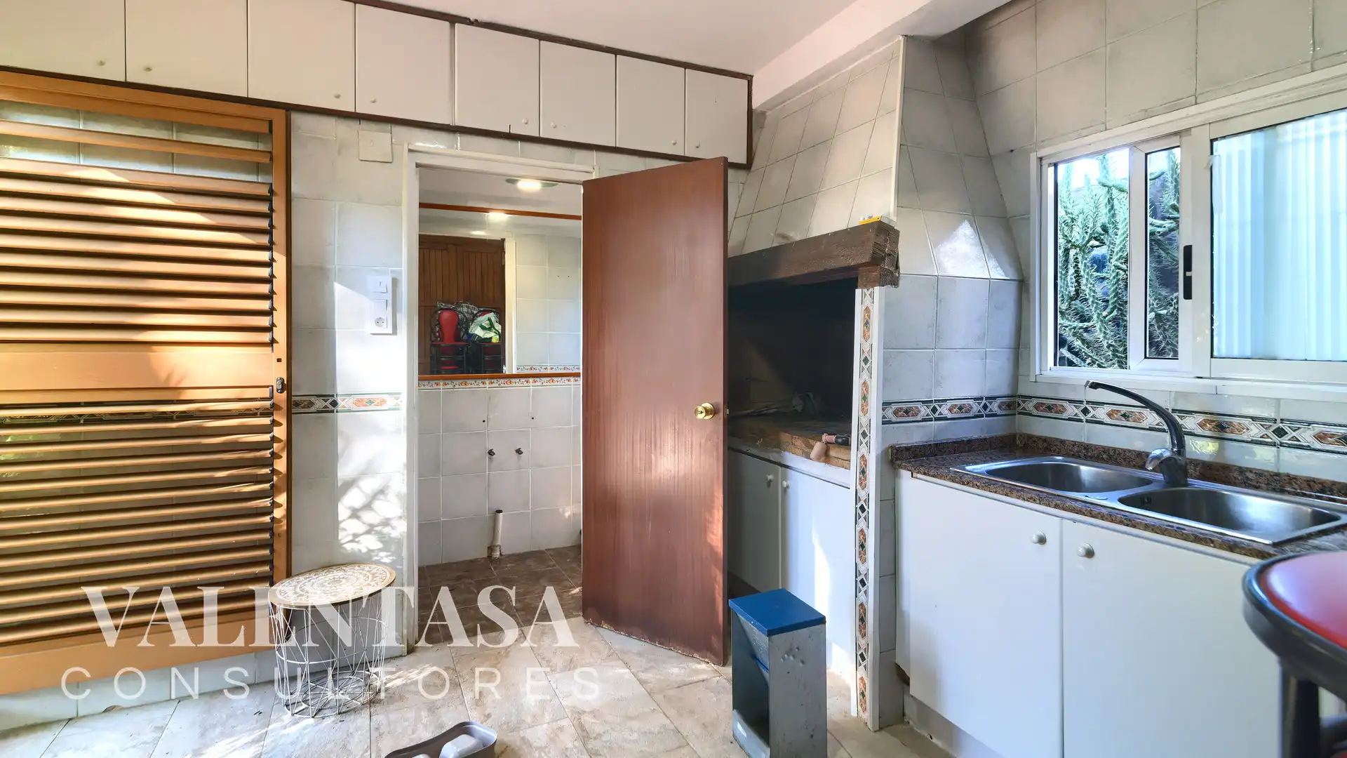 Kitchen of Houses for sale in L'Eliana  with Air Conditioner, Heating and Private garden