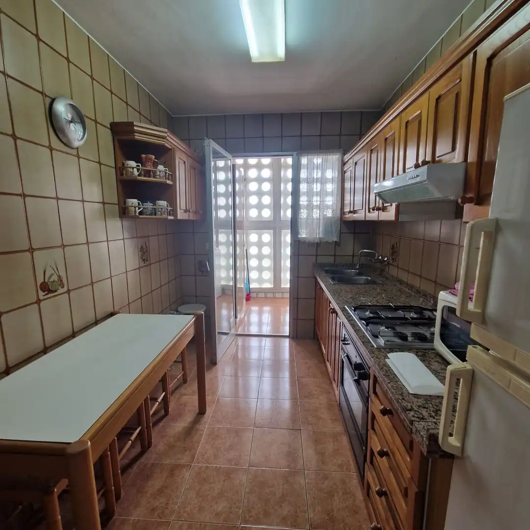 Cocina de Piso en venta en Málaga con Aire acondicionado y Terraza