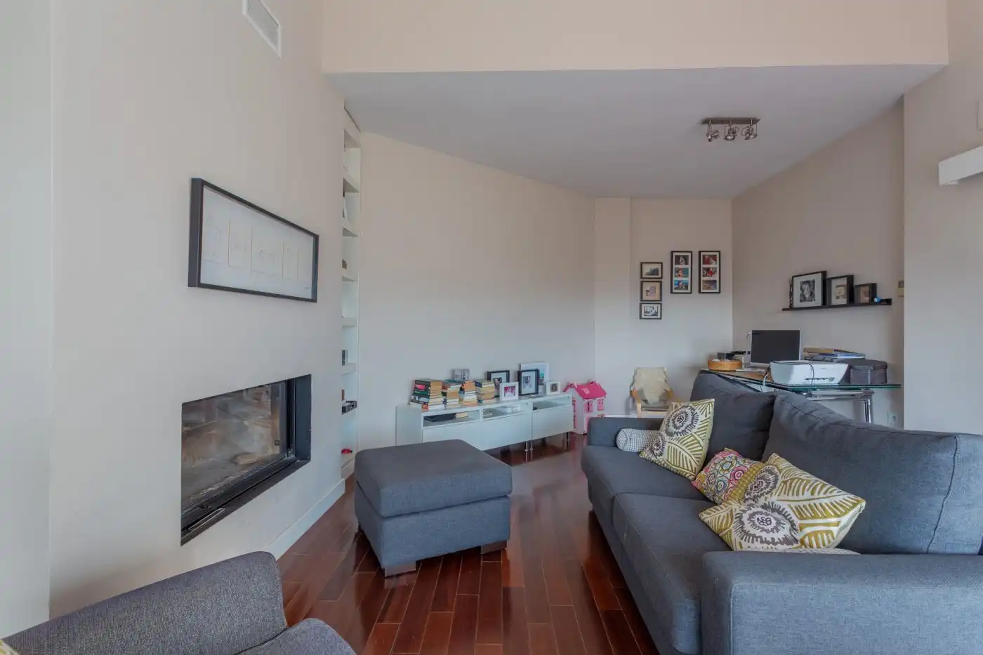Sala de estar de Casa o chalet en venta en Granada con Aire acondicionado, Calefacción y Terraza