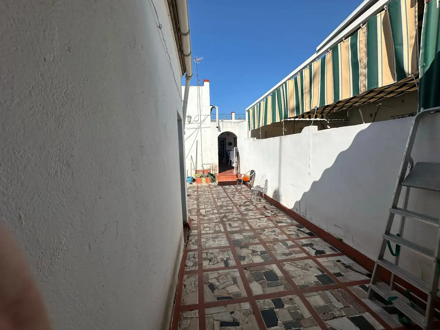 Vista exterior de Casa o chalet en venta en Bormujos con Trastero