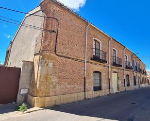 Exterior view of House or chalet for sale in Moraleja del Vino  with Heating, Private garden and Terrace