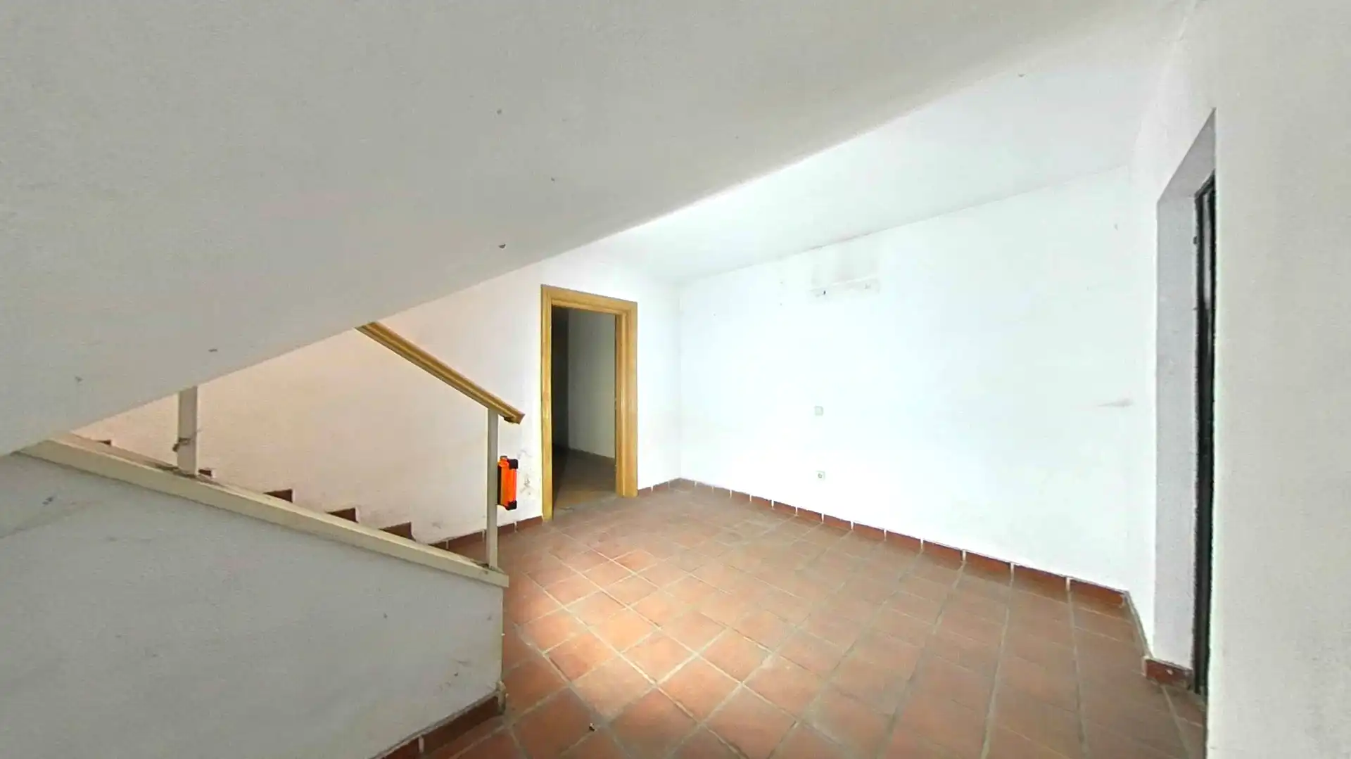 Local comercial en venta en Alvarfañez De Minaya, imagen 32