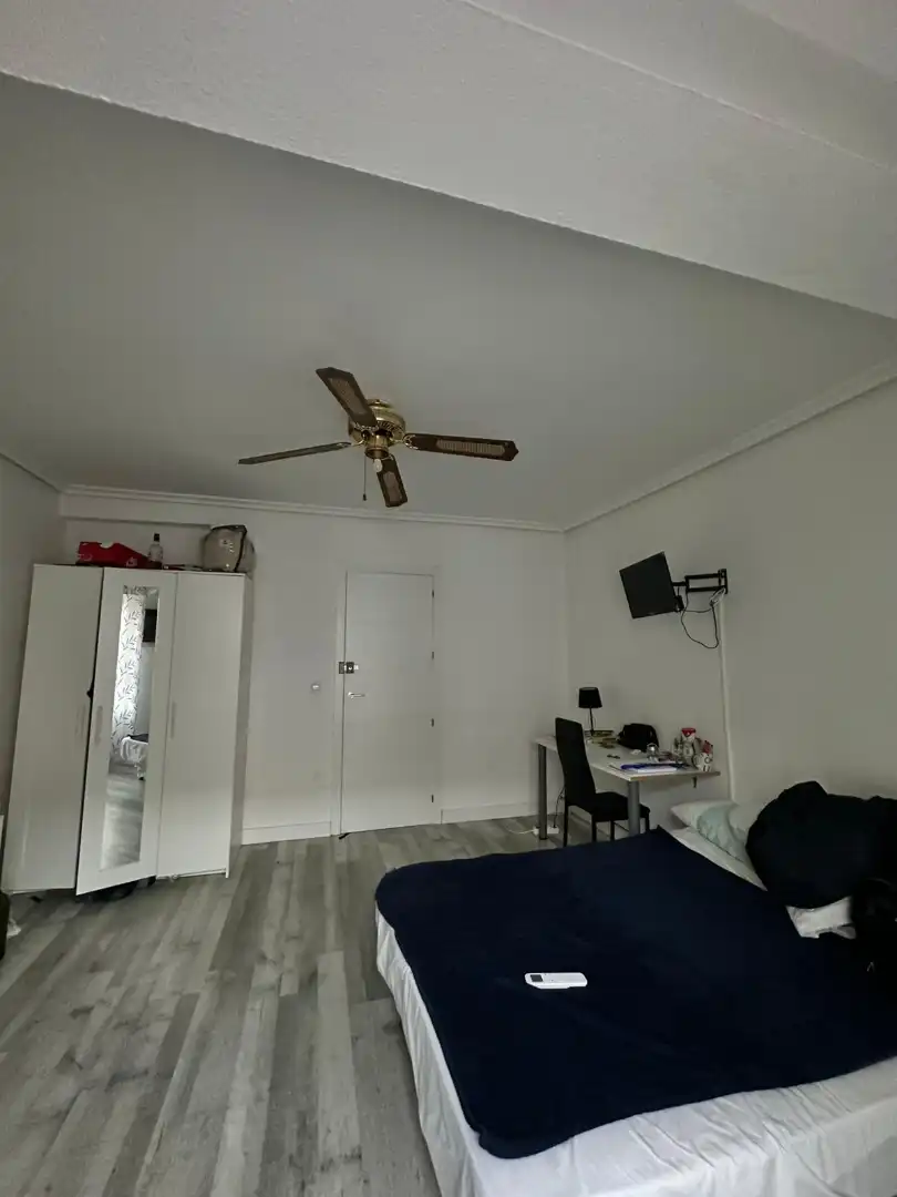Habitación de Piso en venta en Córdoba con Aire acondicionado, Amueblado y Horno