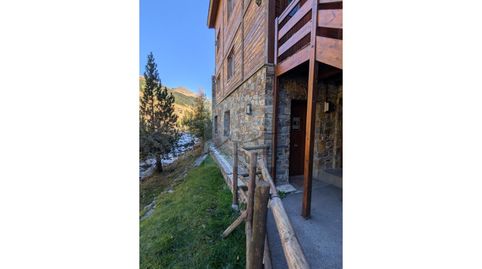 Foto 2 de Apartamento de alquiler en Soldeu - Incles, Canillo