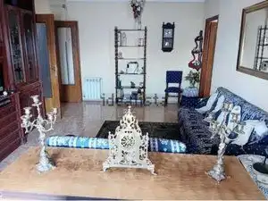 Sala de estar de Piso en venta en Ciudad Real con Calefacción y Terraza