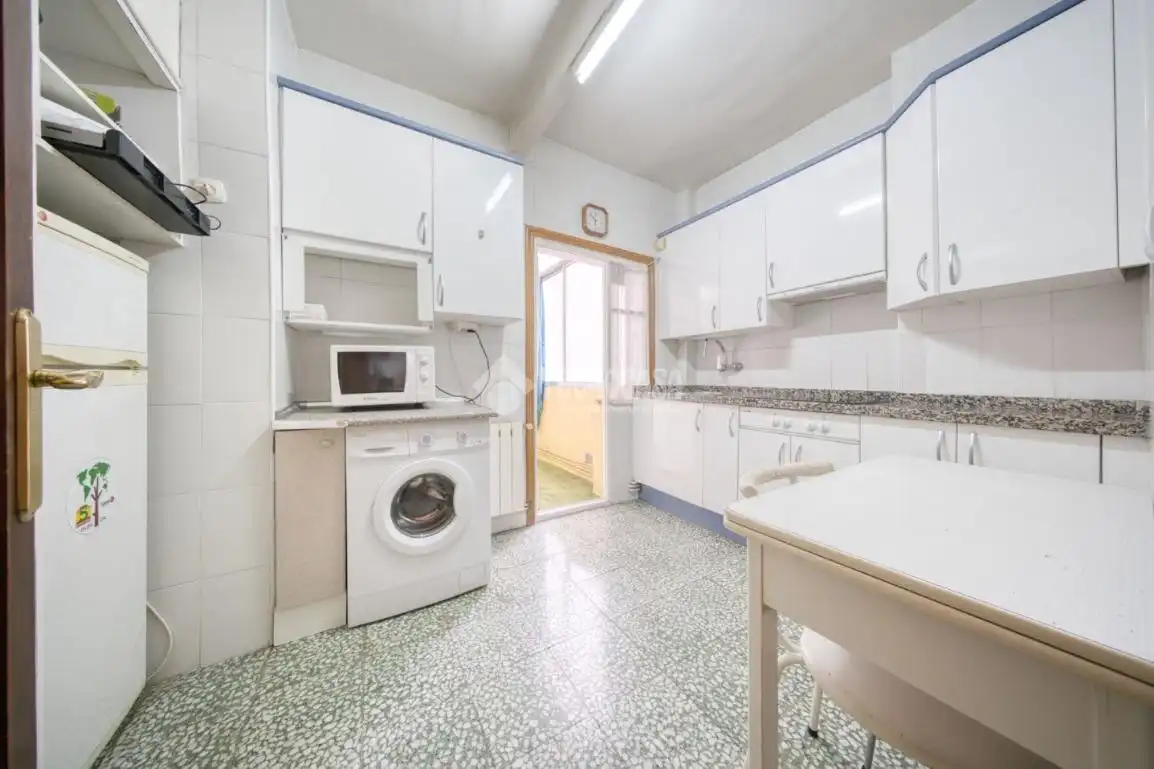 Cuina de Pis en venda en Valladolid amb Calefacció