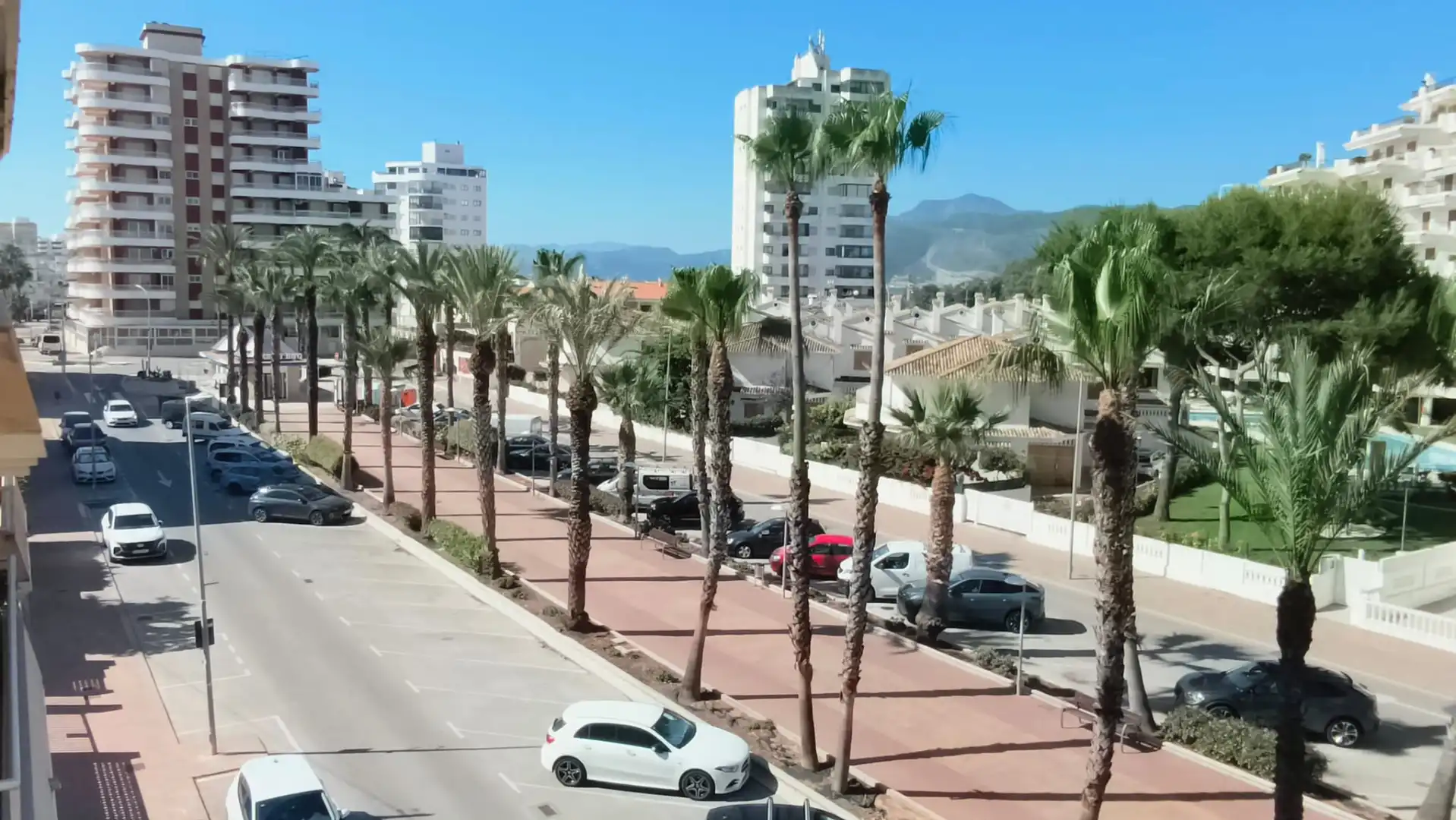 Vista exterior de Piso en venta en Tavernes de la Valldigna con Aire acondicionado, Horno y Balcón