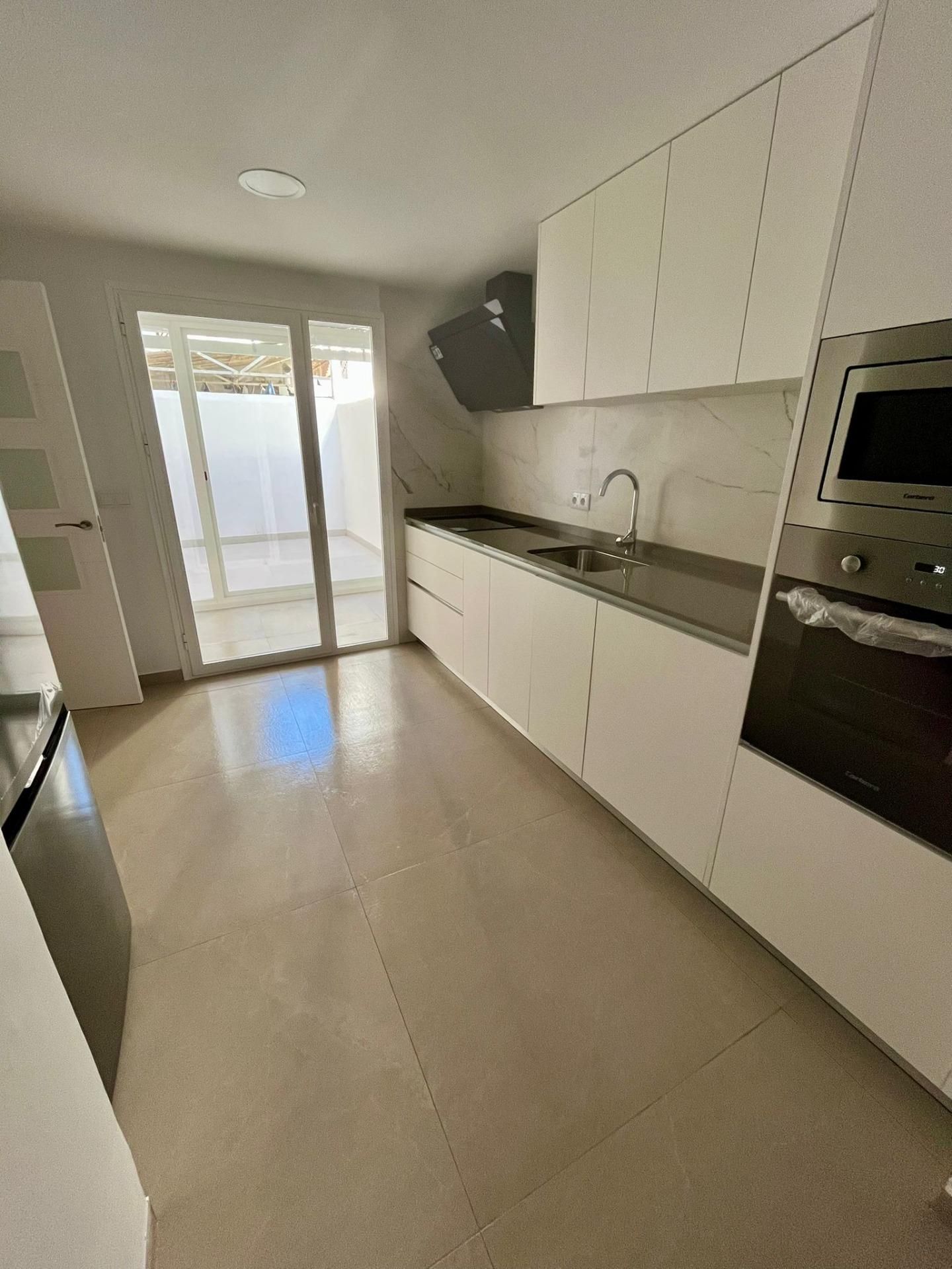 Kitchen of Flat for sale in Cáceres Capital