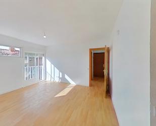 Flat to rent in  Madrid Capital  with Oven, Balcony and Pets allowed