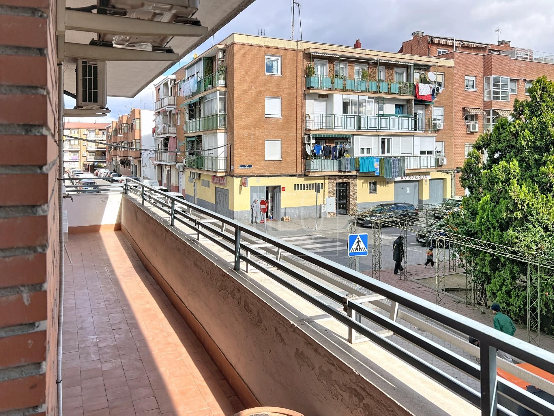 Vista exterior de Pis en venda en  Madrid Capital amb Aire condicionat i Terrassa